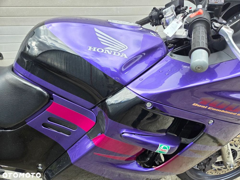 Honda CBR - 16