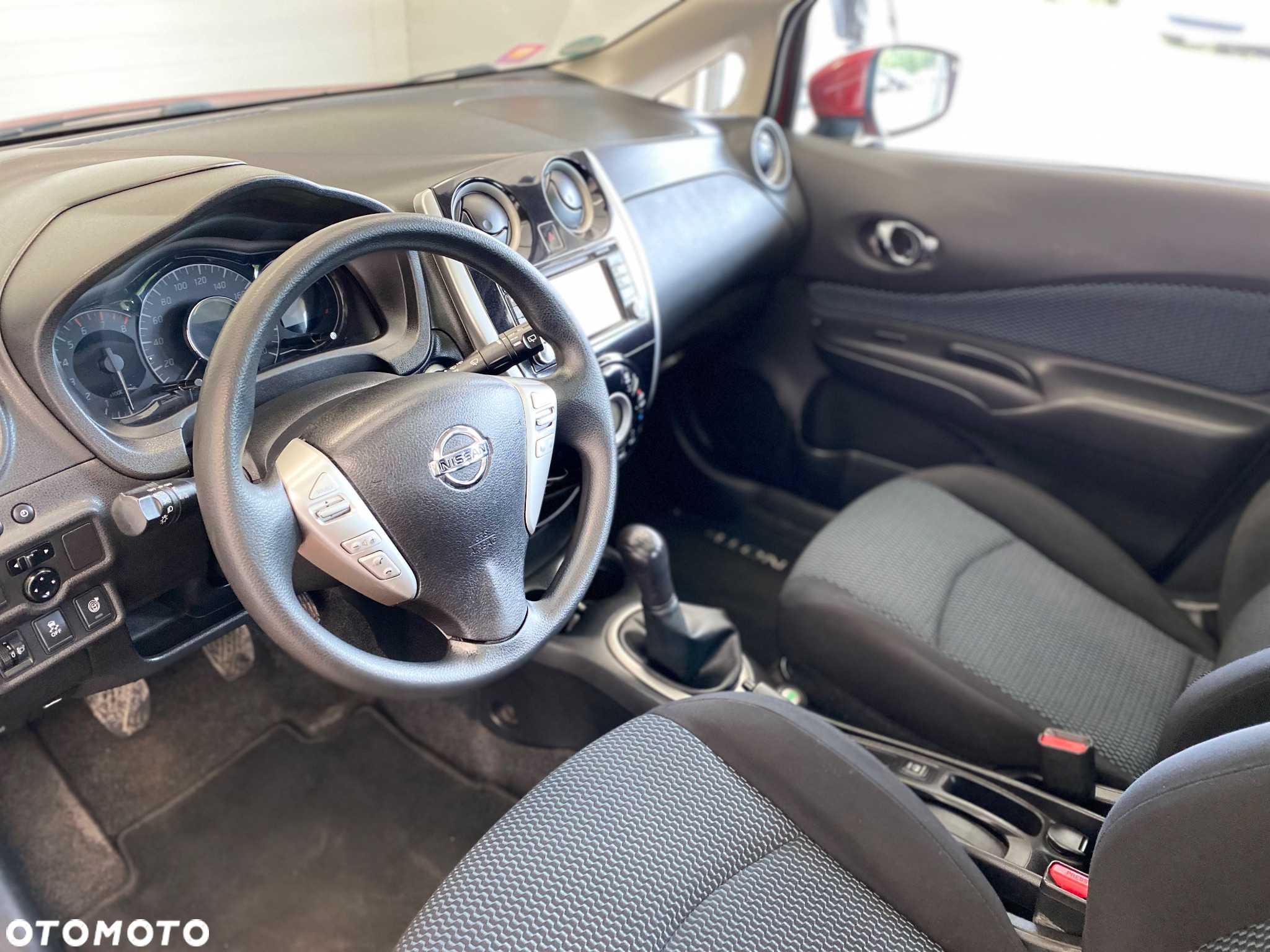 Nissan Note 1.2 Tekna EU6 - 10
