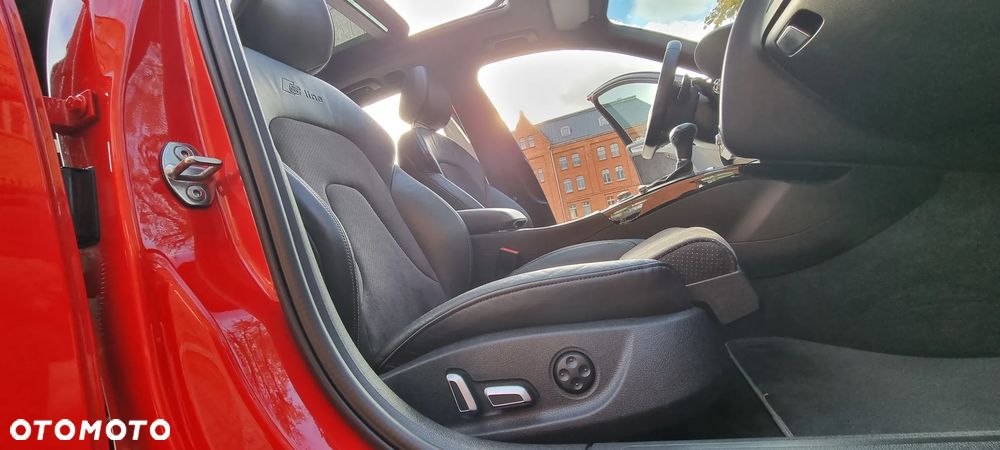 Audi A4 Avant 2.0 TDI DPF clean diesel quattro S tronic S line Sportpaket - 24