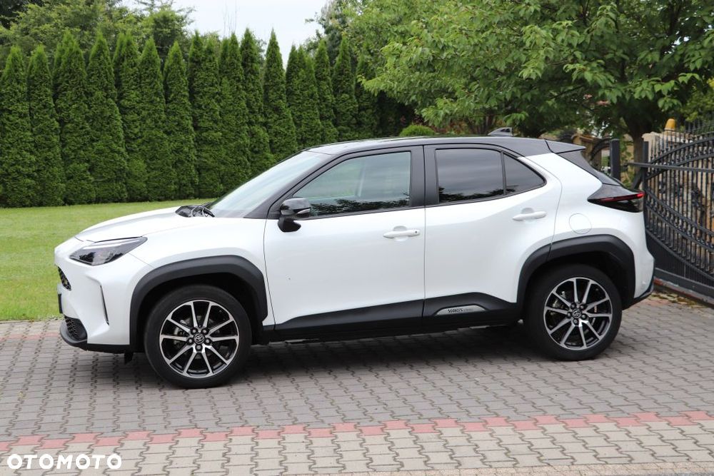 Toyota Yaris Cross 130 1.5 VVT-i GR Sport - 17