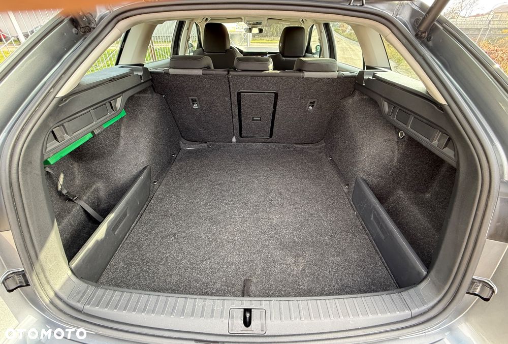 Skoda Octavia 1.5 TSI mHEV DSG Selection - 7