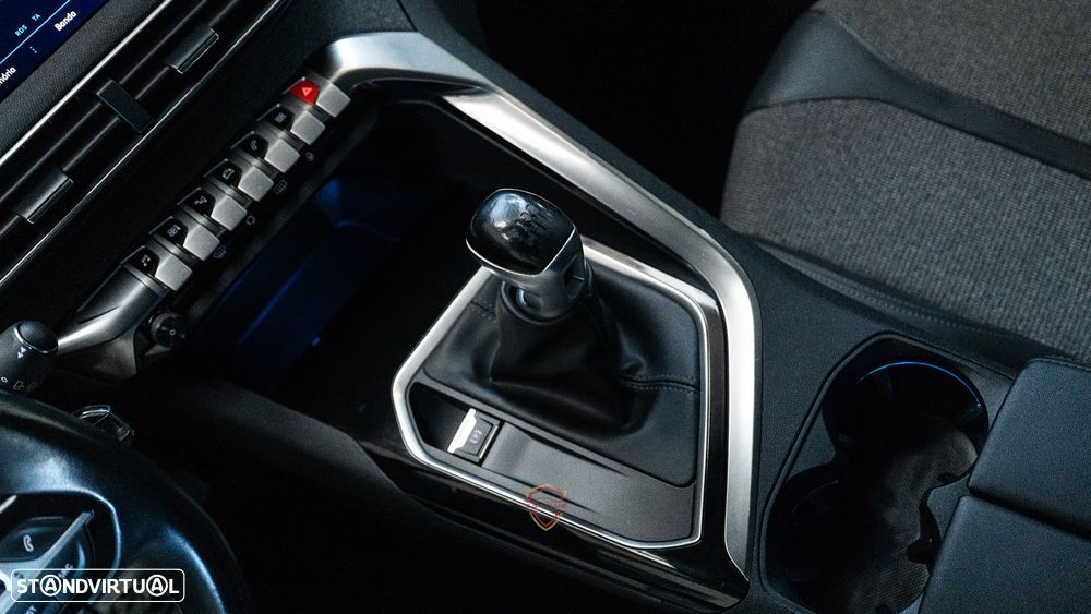 Peugeot 3008 1.5 BlueHDi Allure - 19