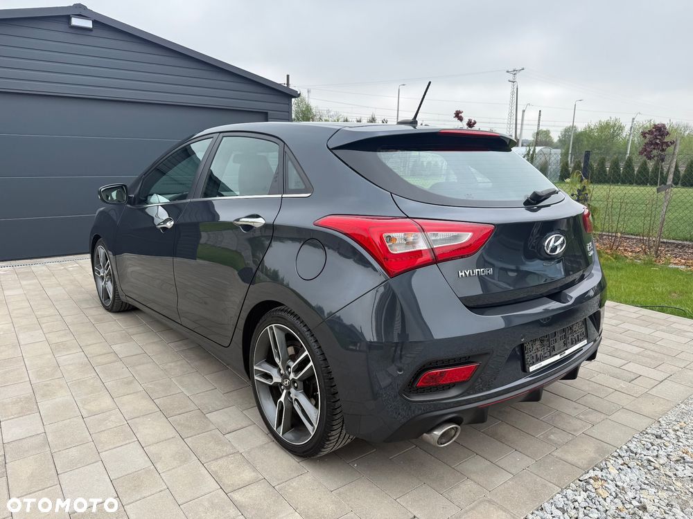 Hyundai i30 1.6 T GDI Turbo - 5