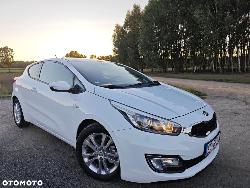 Kia ProCeed - 1