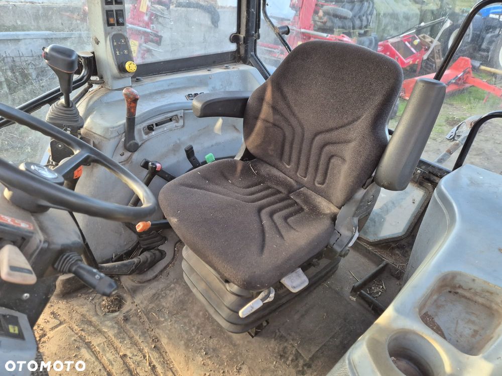 New Holland T5040 - 2