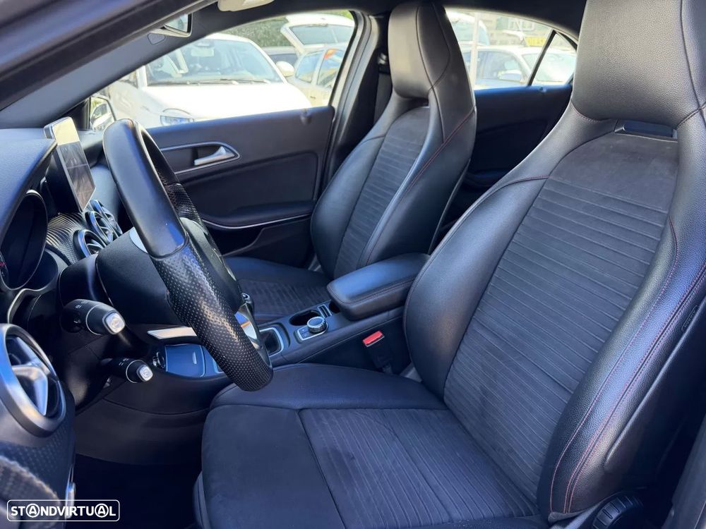 Mercedes-Benz A 180 d AMG Line - 16