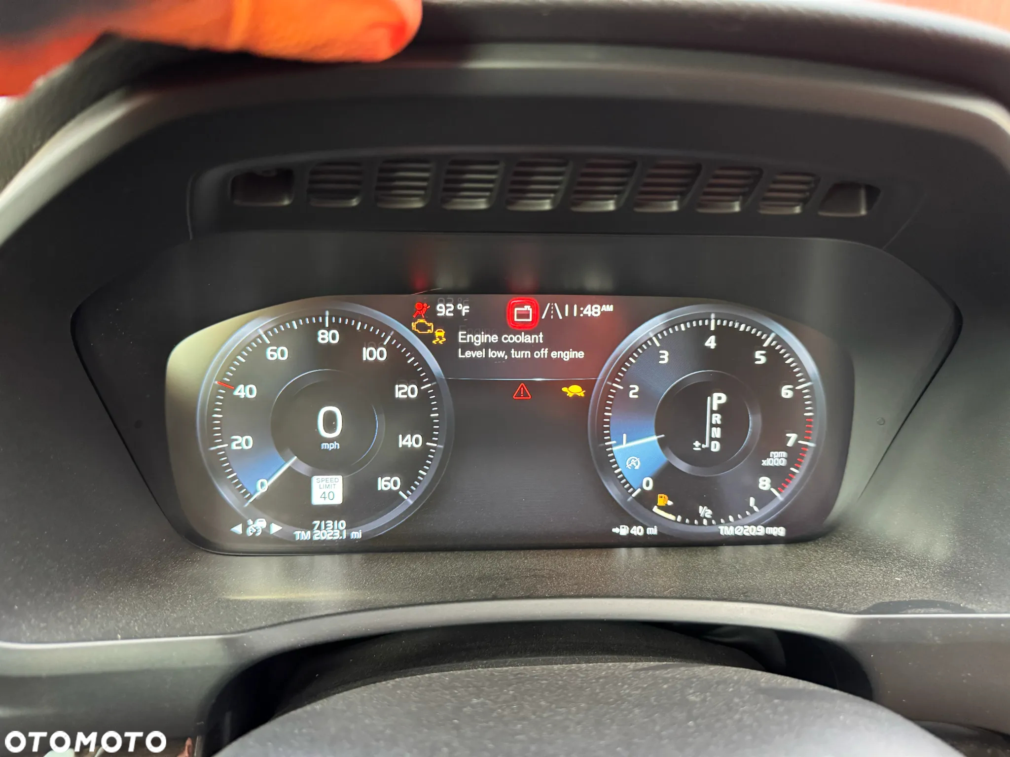 Volvo XC 90 T6 AWD Momentum 7os - 12