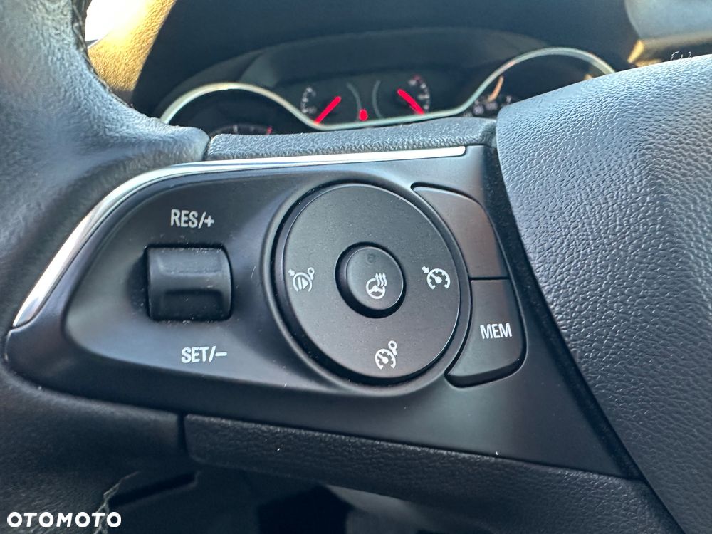 Opel Grandland X 2.0 CDTI Design Line S&S - 15