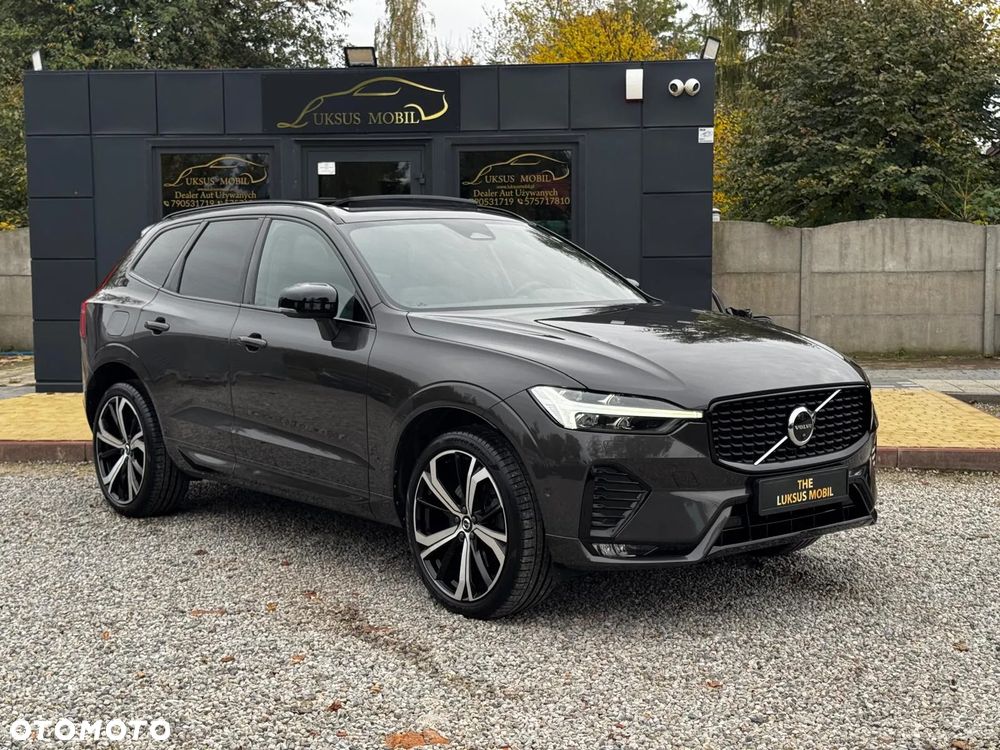 Volvo XC 60 B4 D AWD Plus Dark - 1