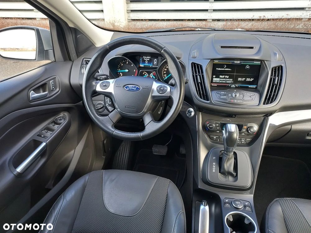 Ford Kuga 2.0 TDCi 4WD Titanium - 28