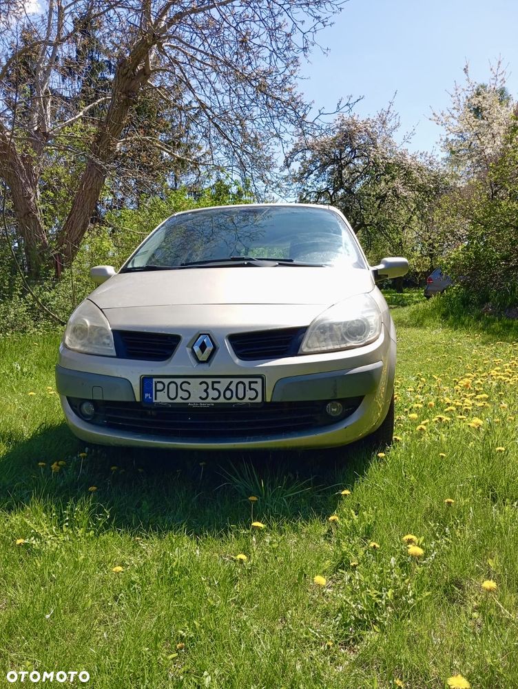 Renault Scenic ver-1-5-dci-confort-authentique - 4