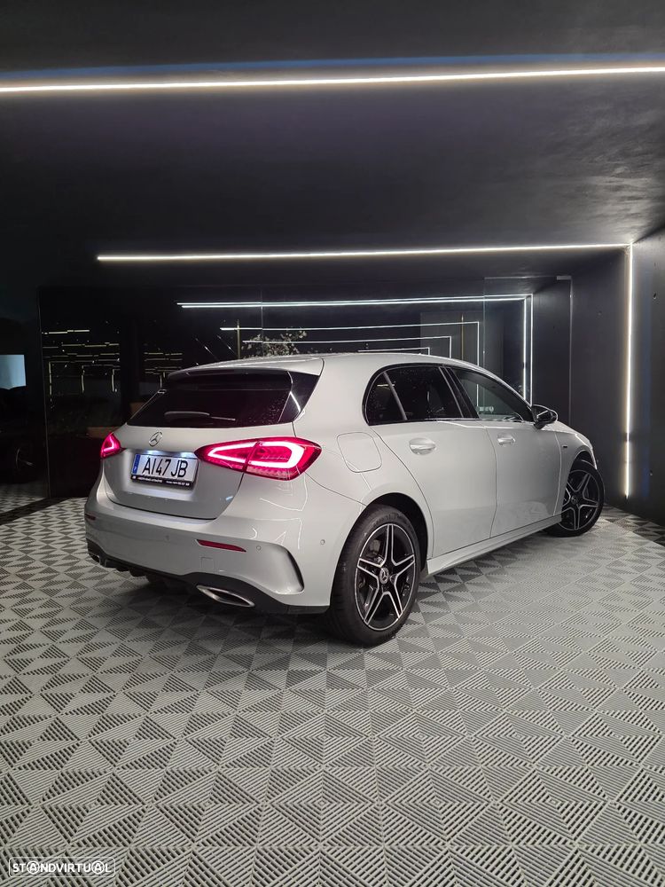 Mercedes-Benz A 250 e AMG Line - 5