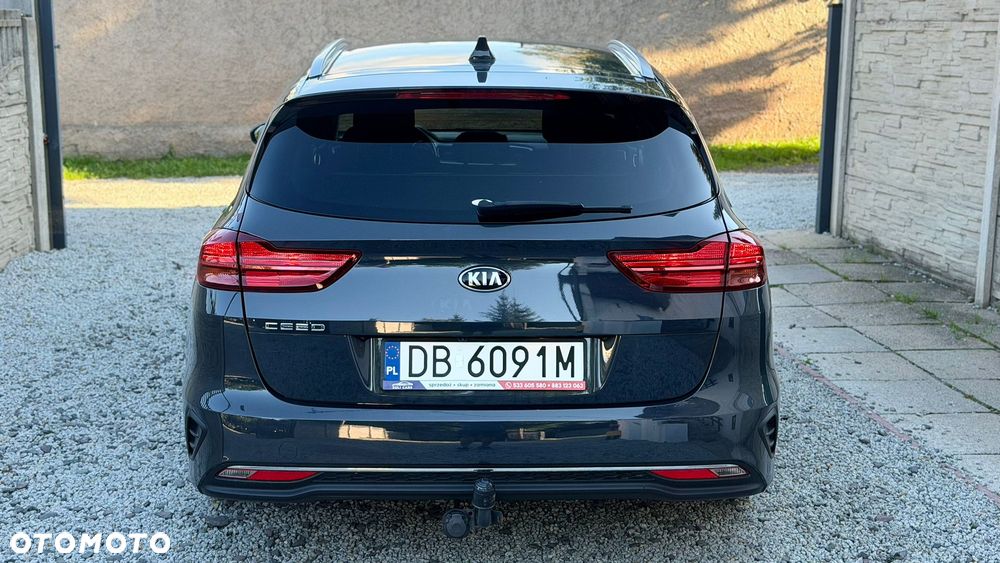 Kia Ceed 1.4 T-GDI OPF Platinum Edition - 8
