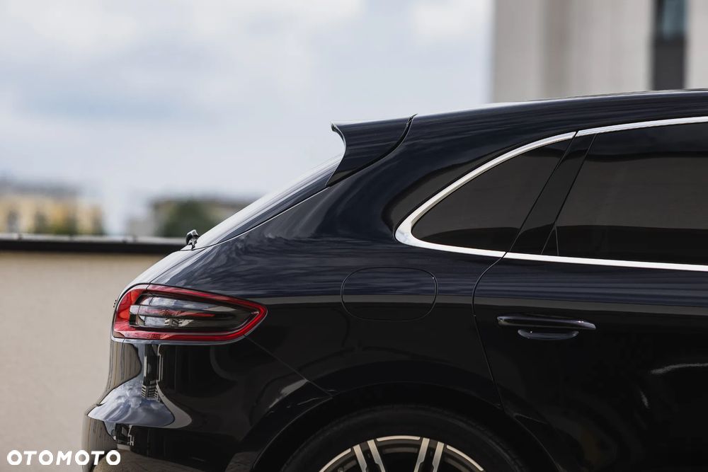Porsche Macan - 4