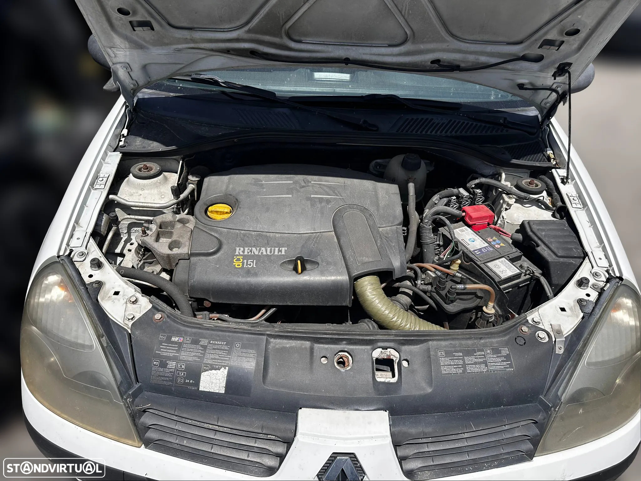 Renault Clio II 1.5 dCi Van de 2006 para peças - 4