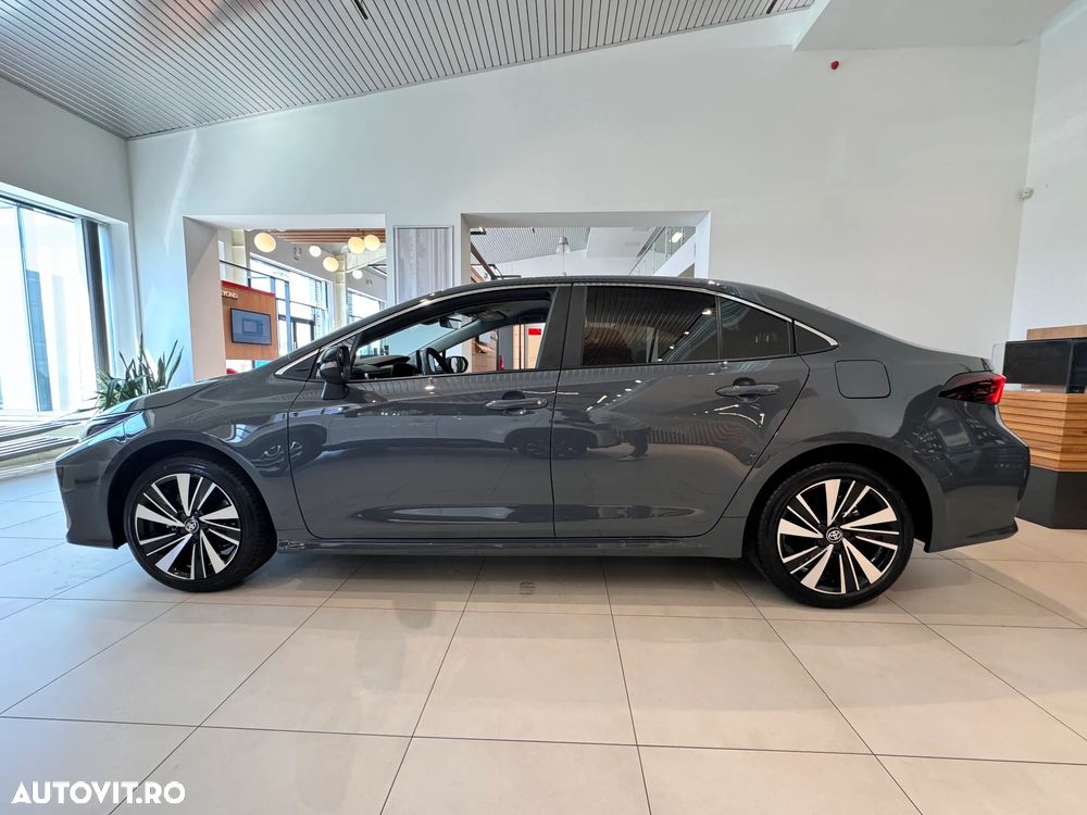 Toyota Corolla Sedan 1.8 HSD Dynamic - 4