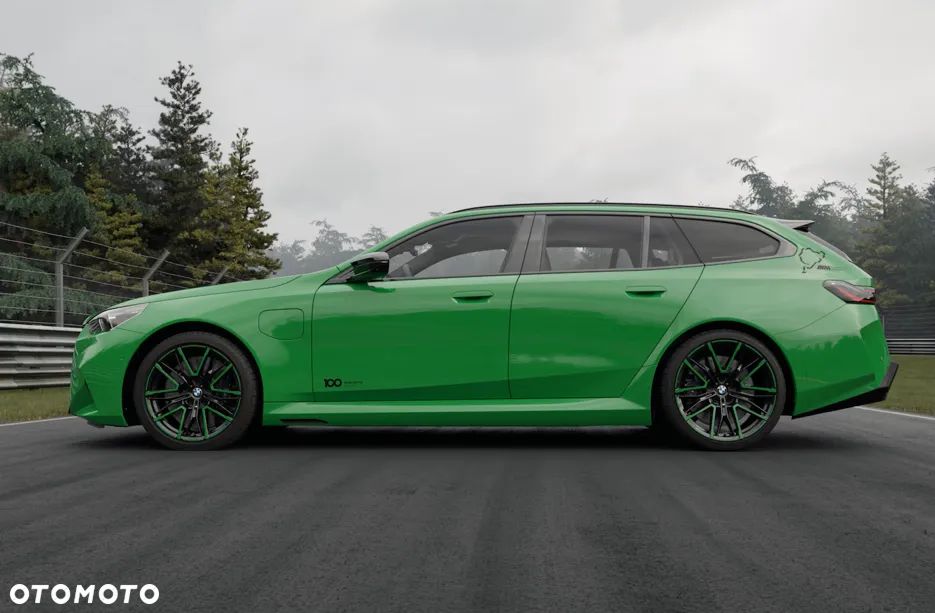 BMW M5 PHEV - 3