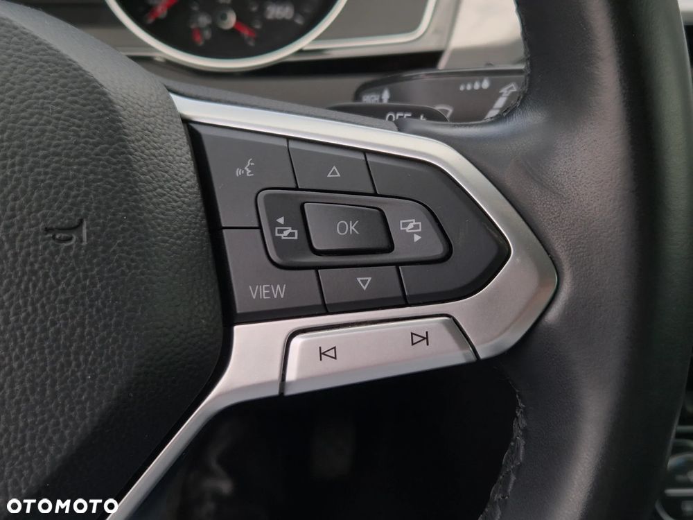 Volkswagen Passat 2.0 TSI Business DSG - 27