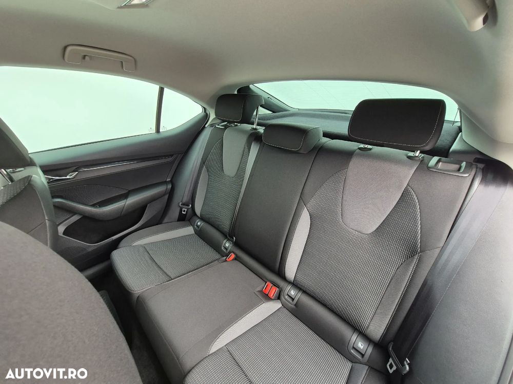 Skoda Octavia 1.0 TSI Ambition - 11