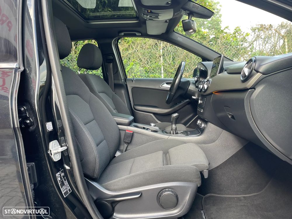 Mercedes-Benz B 180 d Fleet Pack - 26