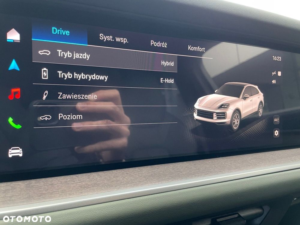 Porsche Cayenne - 22