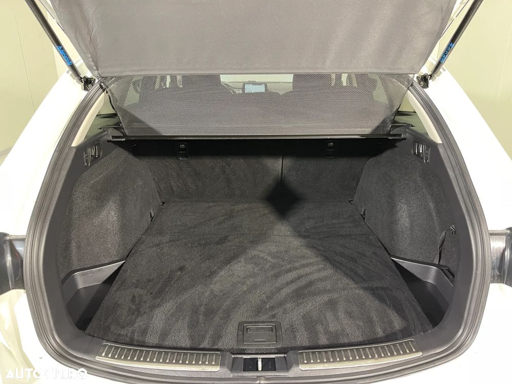 Mazda 6 2.2 Kombi SKYACTIV-D Center-Line - 11