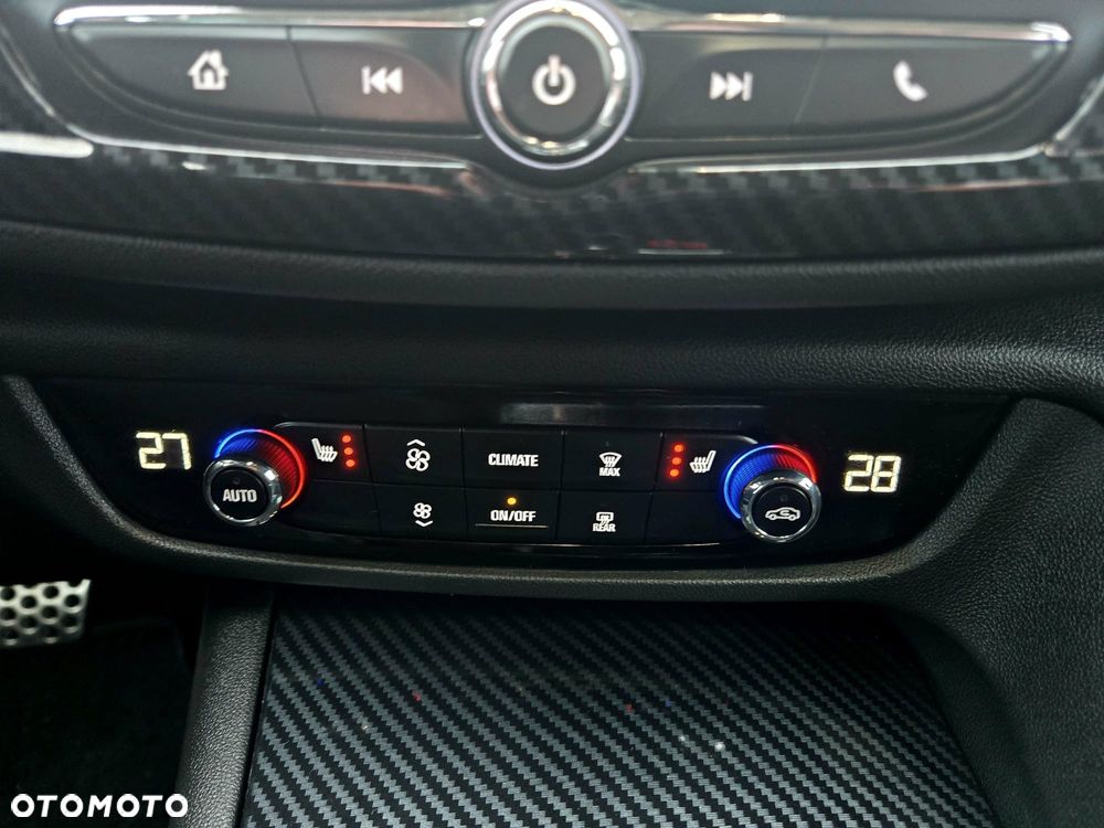 Opel Insignia 1.5 T Innovation S&S - 24