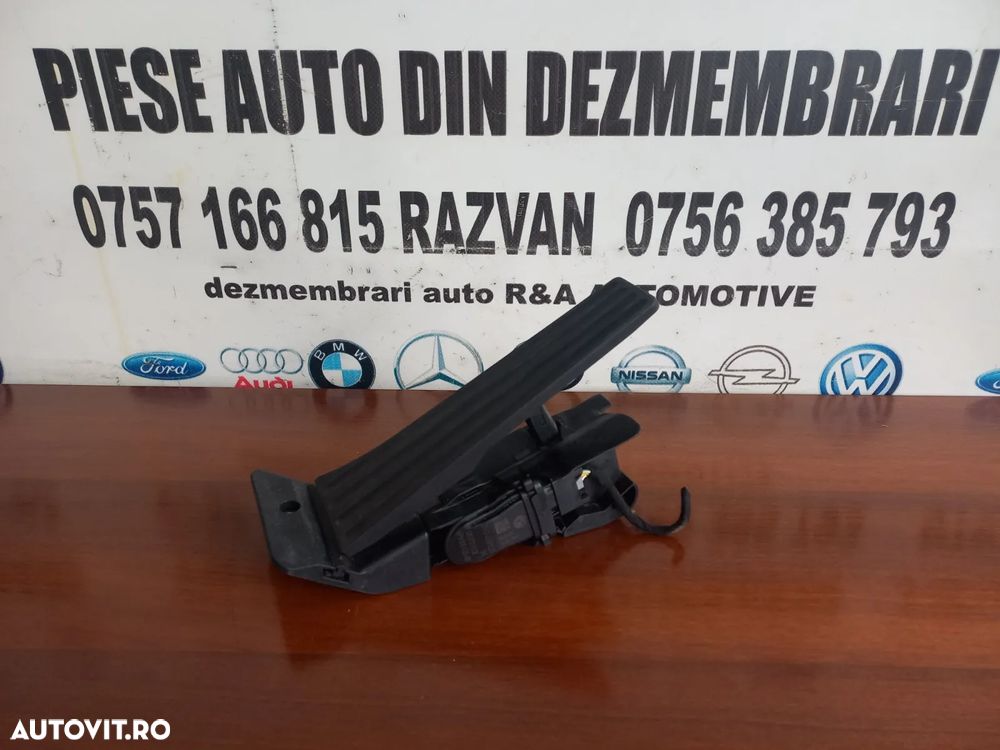 Pedala Acceleratie Bmw F20 F21 F22 F30 F31 F32 F34 F36  Cod  - Dezmembrari Arad - 1