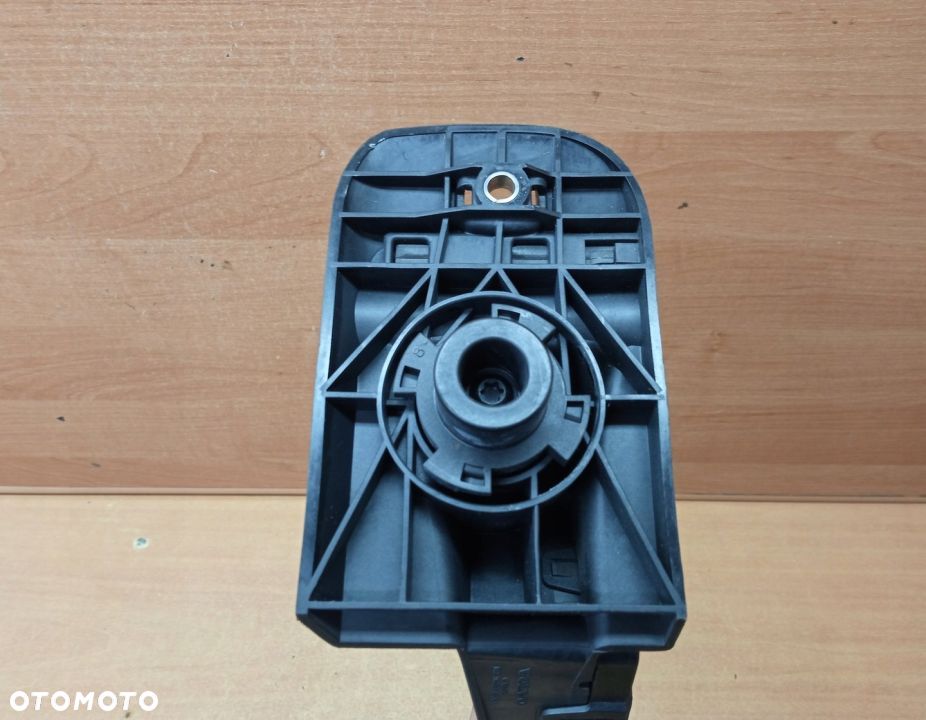 POTENCJOMETR GAZU VOLVO XC90 II 2.0 T6 EUROPA - 2