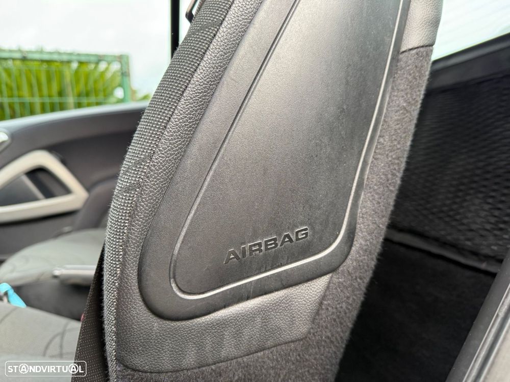 Smart ForTwo Coupé 1.0 mhd Passion 71 - 36