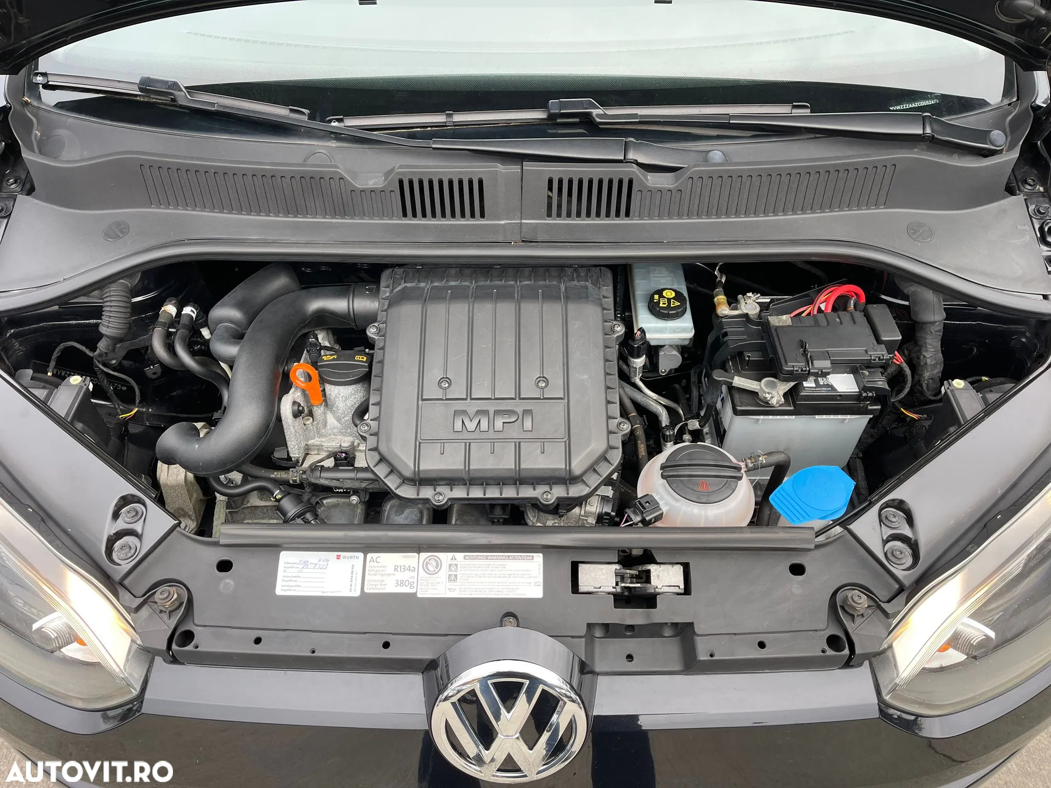 Volkswagen up! 1.0 Black - 8