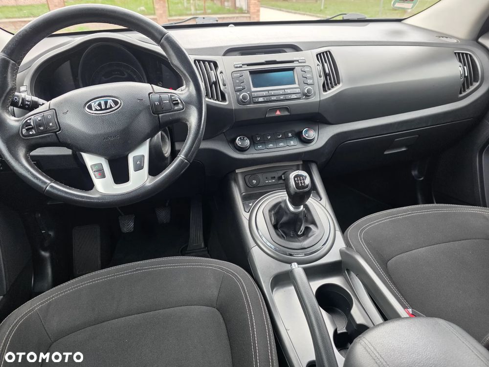 Kia Sportage 1.7 CRDI 2WD Attract - 24