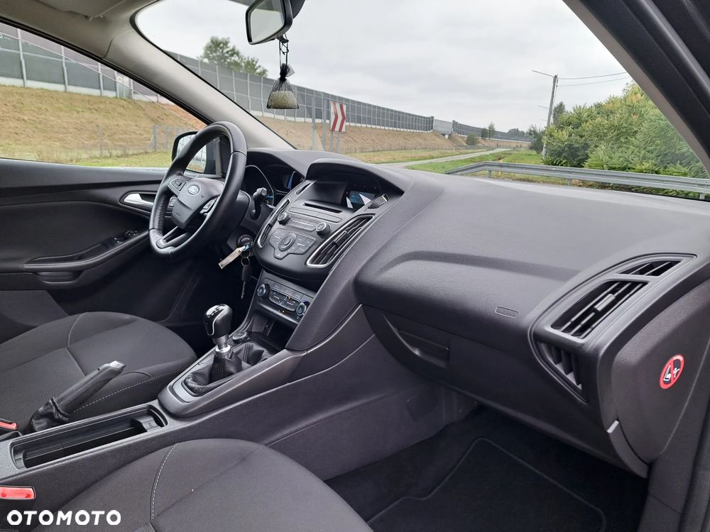 Ford Focus - 20