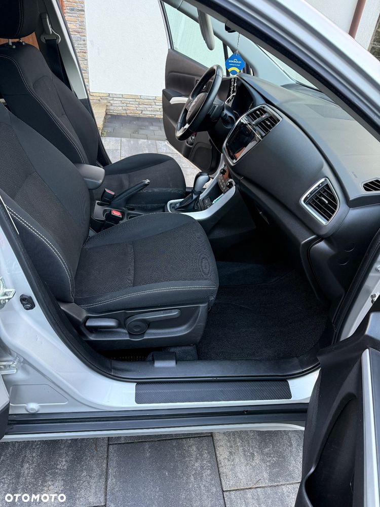 Suzuki SX4 S-Cross 1.4 T Premium 4WD - 13