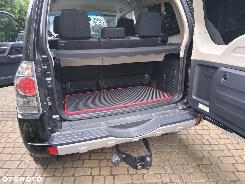 Mitsubishi Pajero 3.2 DID Instyle EU6 - 9