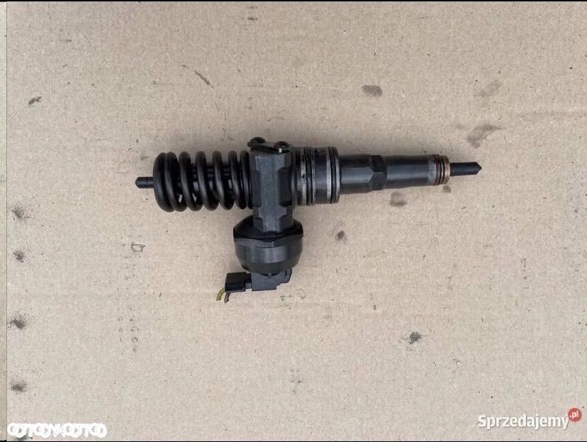 038130073AK pompowtryskiwacz wtrysk 1.9tdi vw passat golf sharan seat audi - 2