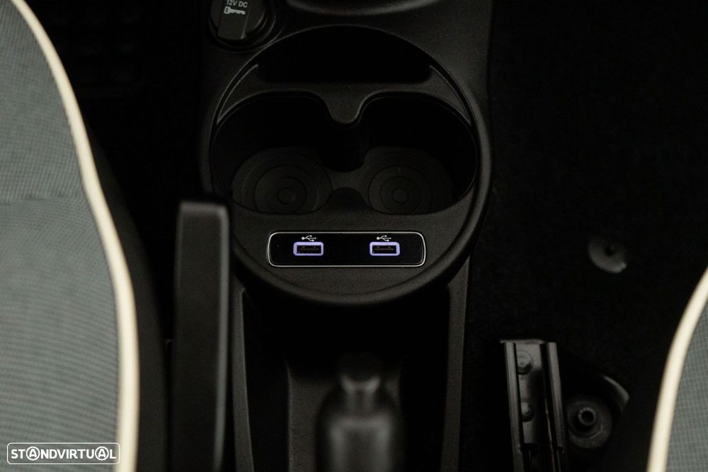 Fiat 500C 1.0 Hybrid Lounge - 22