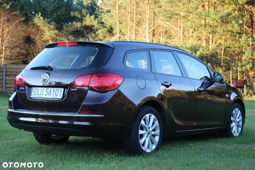 Opel Astra 1.7 CDTI DPF Style - 8