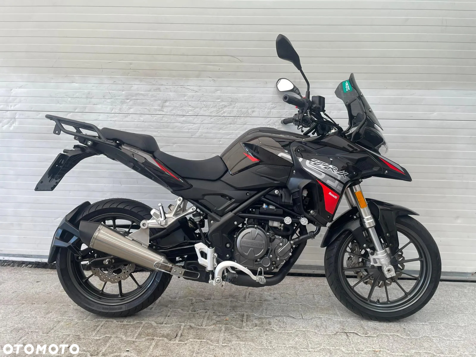 Benelli TRK 251 - 2