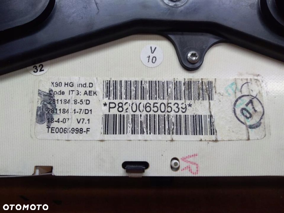 ZEGARY LICZNIK DACIA LOGAN I 1.6 16V 8200650539 - 2