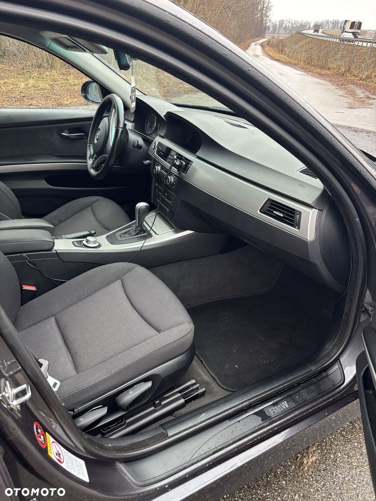BMW 3 Series 2006 photo 4