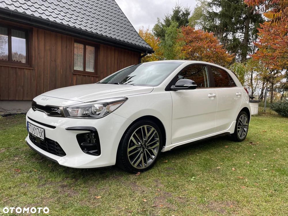 Kia Rio - 8