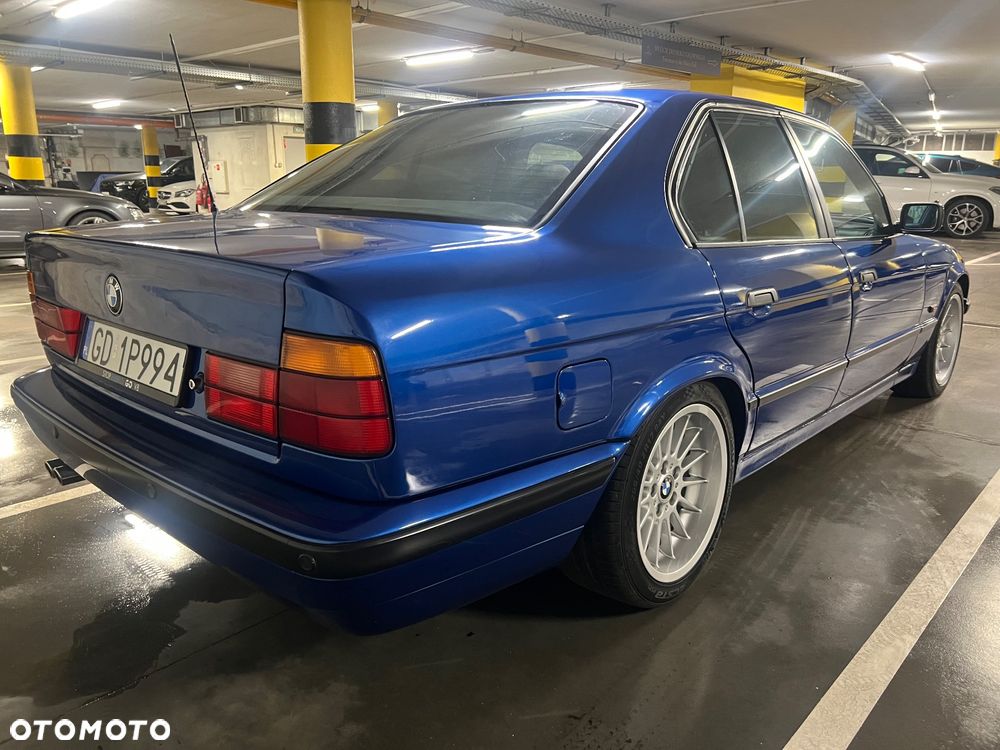 BMW Seria 5 530i V8 - 8