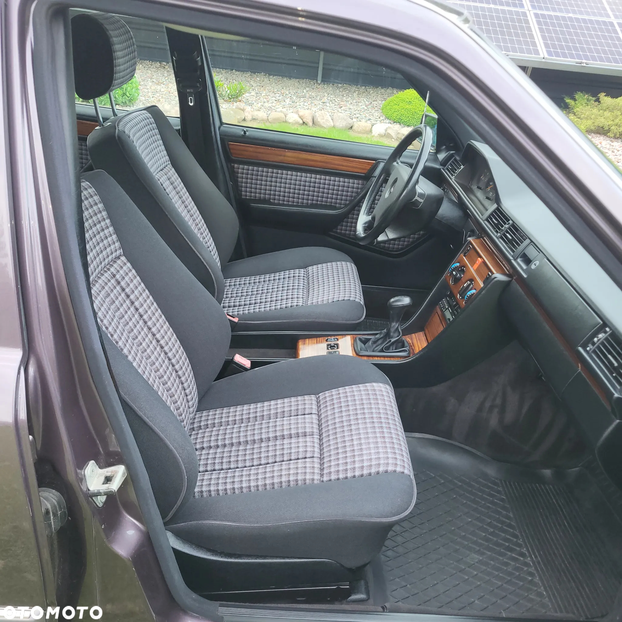 Mercedes-Benz W124 (1984-1993) - 8
