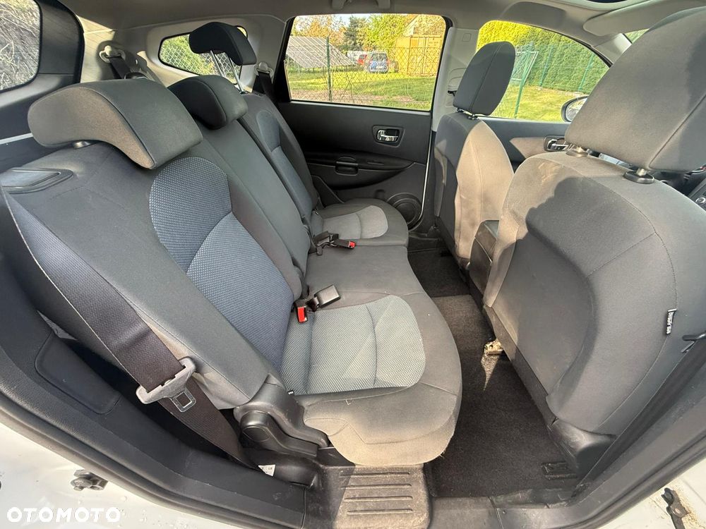 Nissan Qashqai+2 - 27