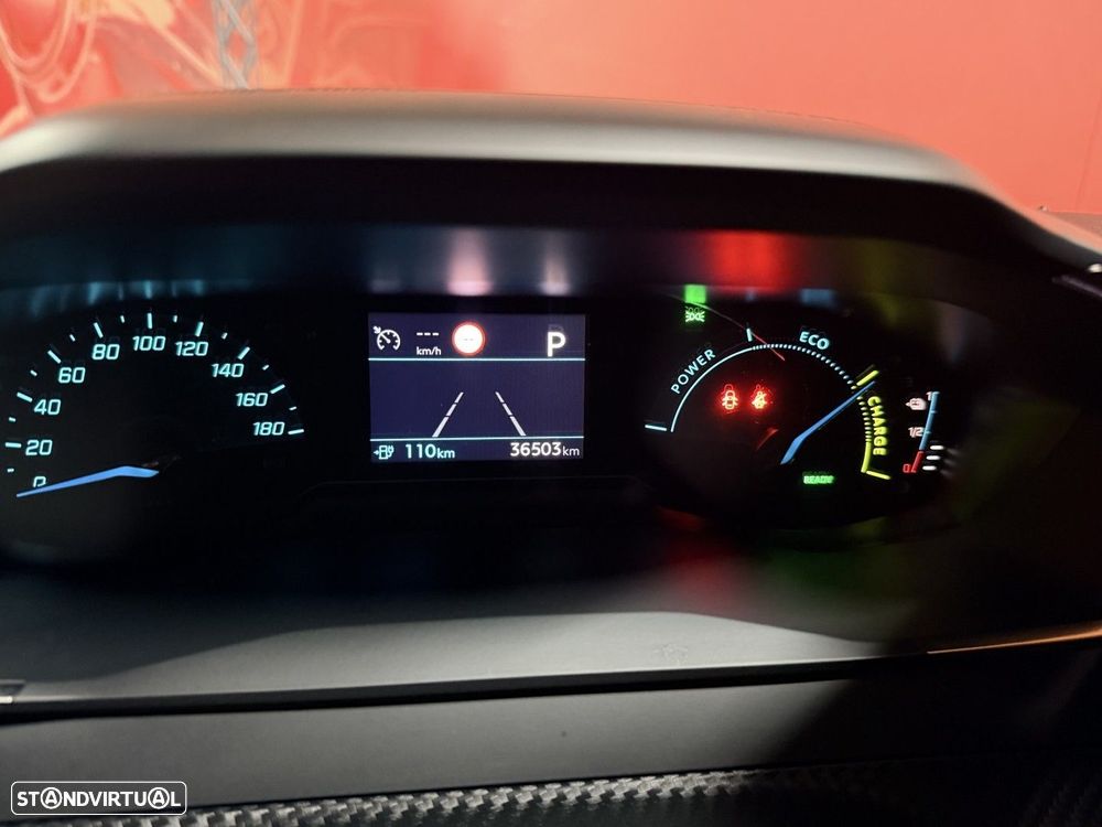 Peugeot e-2008 50 kWh Allure Pack - 21