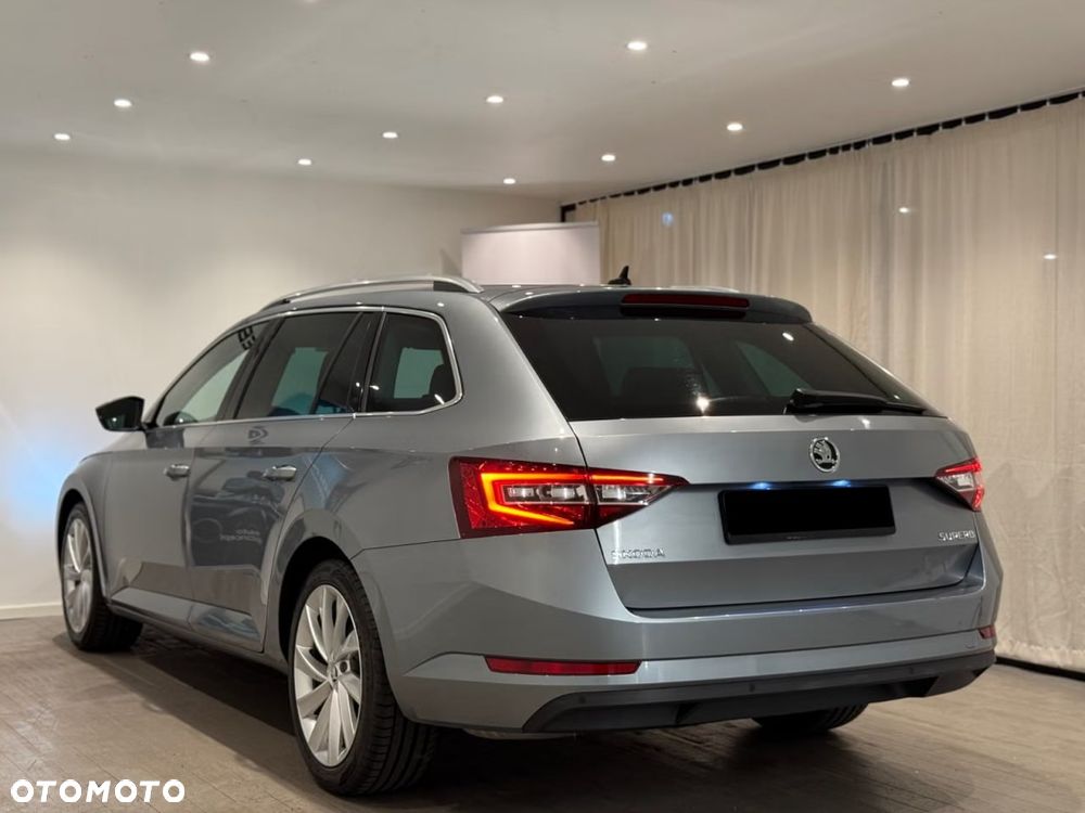 Skoda Superb 1.4 TSI ACT Active DSG - 8