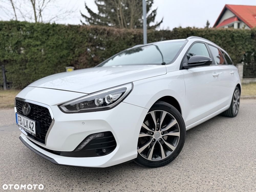 Hyundai i30 1.4 T-GDI DCT Premium - 4