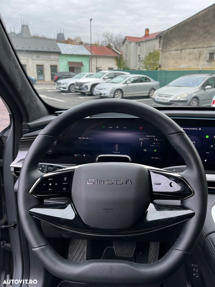 Omoda 9 1.5 TGDI 3DHT PHEV Exclusive - 11