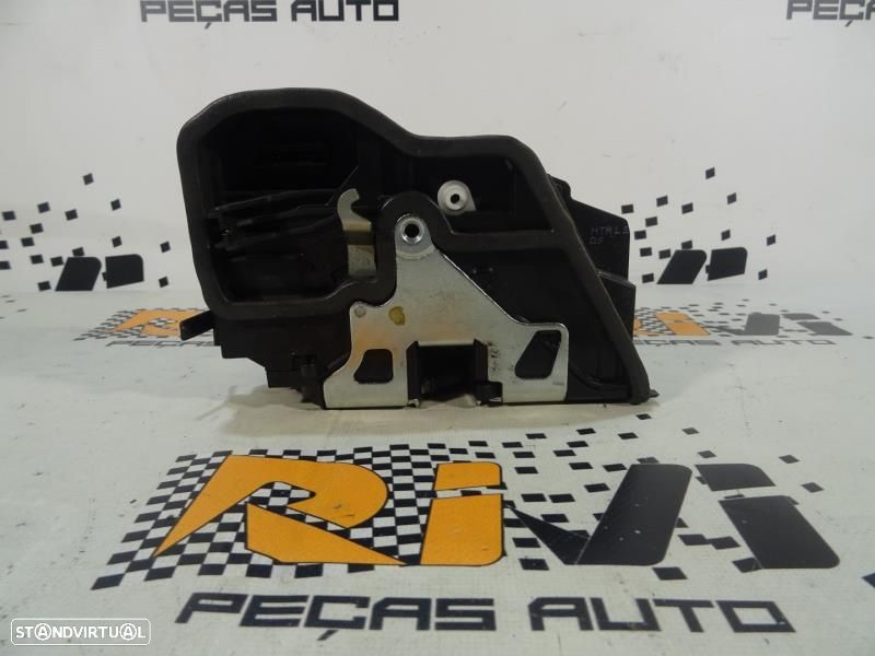 Fecho Da Porta Trás Direita Bmw 4 Gran Coupe (F36)  51227202148 / 7202 - 1